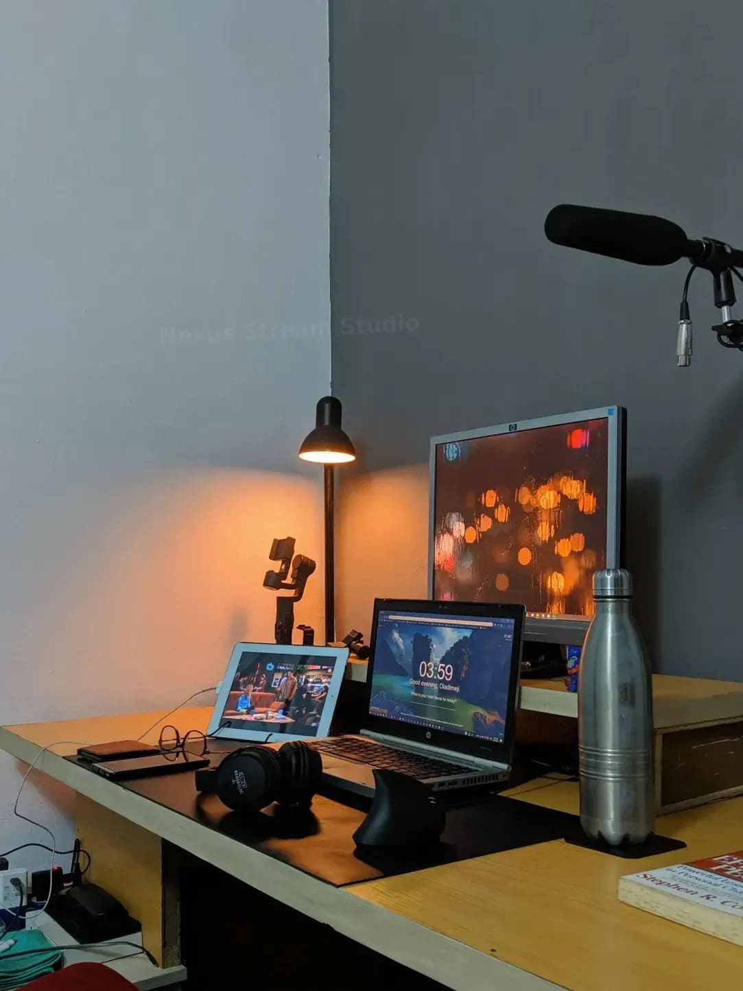 Nexus Stream Studio 15